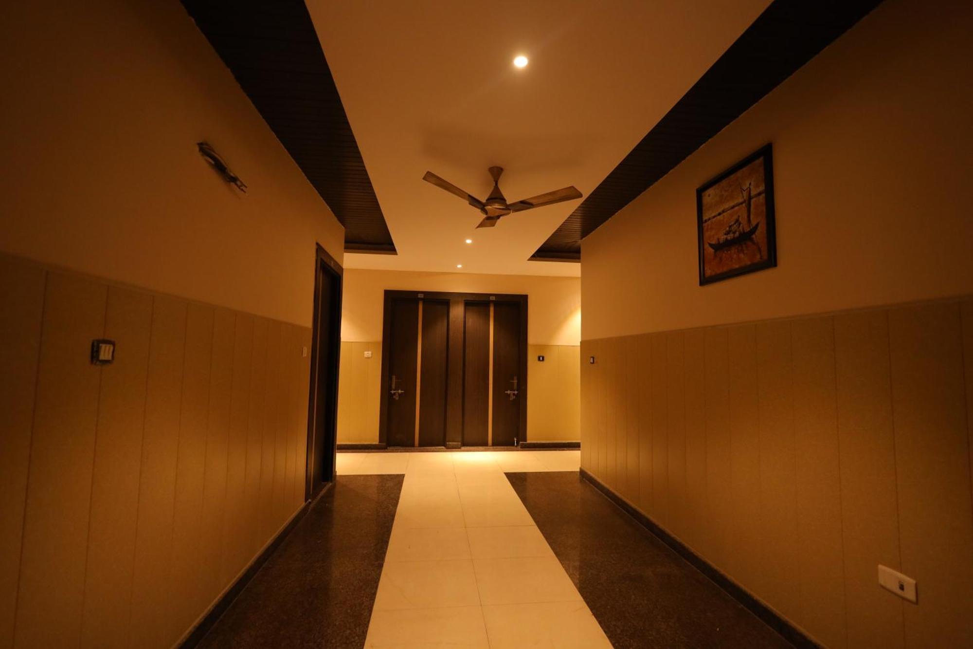 Hotel Bhagyaraj Palace A Luxury Hotel Keshavpuram カーンプル エクステリア 写真