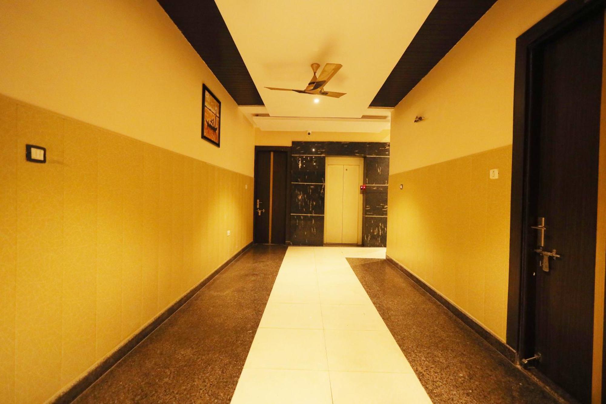 Hotel Bhagyaraj Palace A Luxury Hotel Keshavpuram カーンプル エクステリア 写真