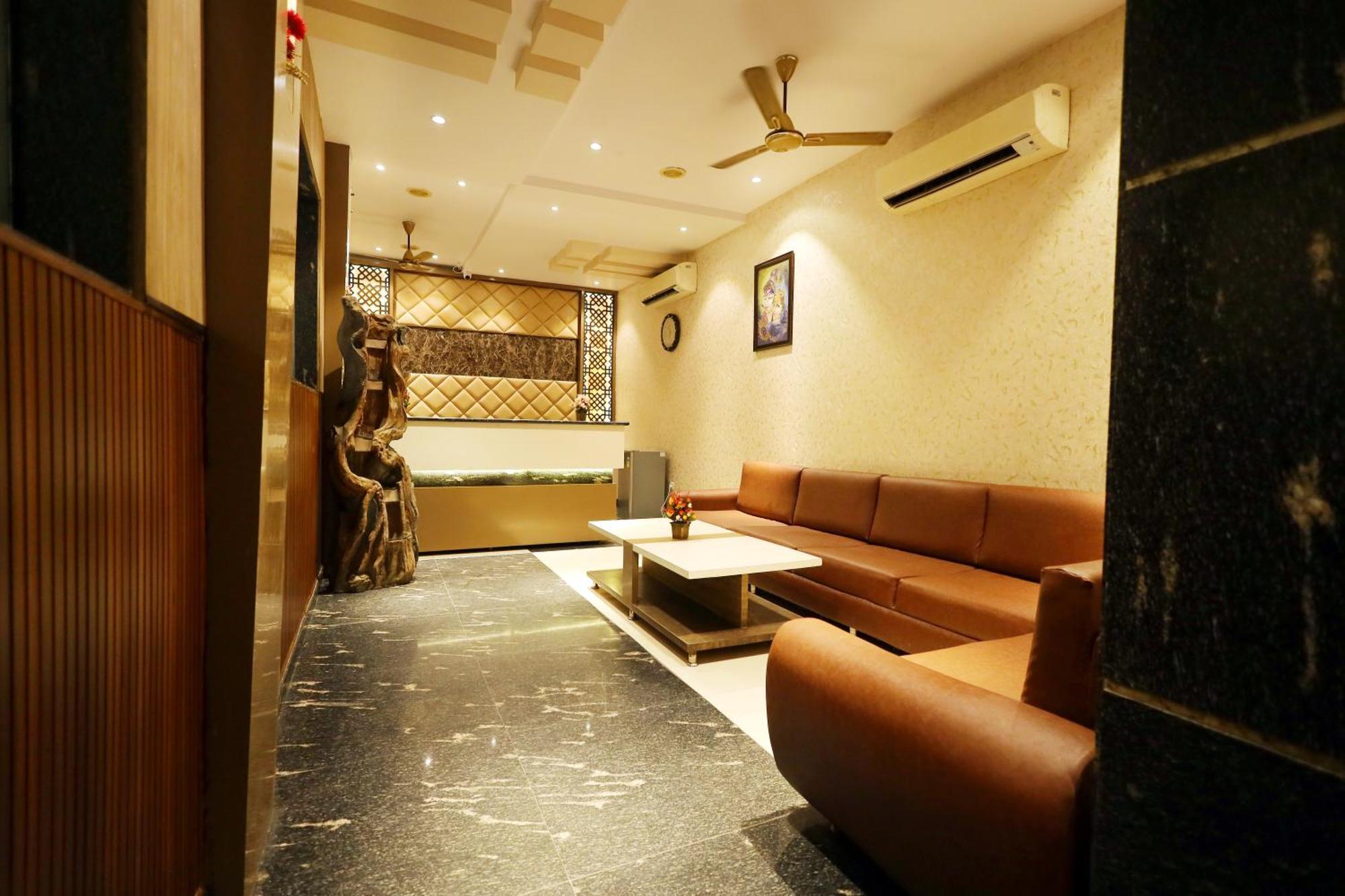 Hotel Bhagyaraj Palace A Luxury Hotel Keshavpuram カーンプル エクステリア 写真
