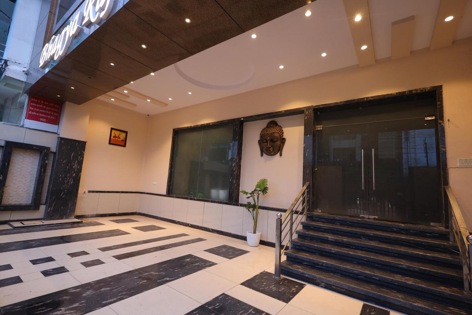 Hotel Bhagyaraj Palace A Luxury Hotel Keshavpuram カーンプル エクステリア 写真